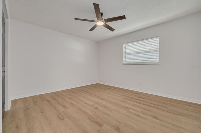 544 93RD AVENUE N, St Petersburg, FL 33702