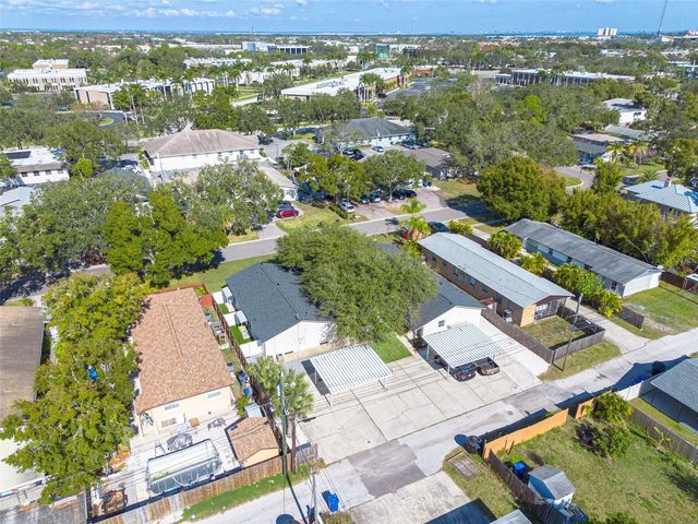 544 93RD AVENUE N, St Petersburg, FL 33702