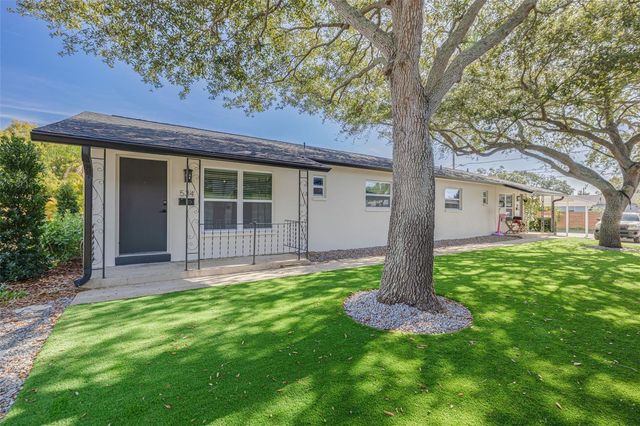 544 93RD AVENUE N, St Petersburg, FL 33702