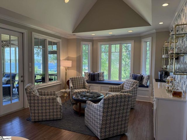 406 Commonwealth Drive, Ninety Six, SC 29666