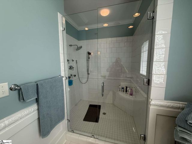 406 Commonwealth Drive, Ninety Six, SC 29666
