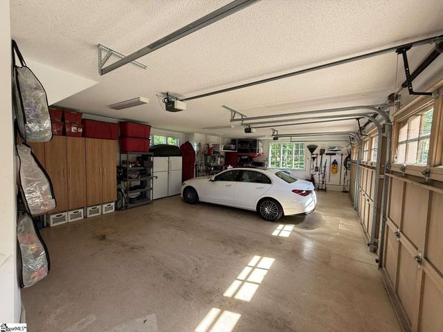 406 Commonwealth Drive, Ninety Six, SC 29666