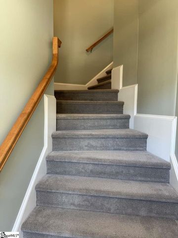 406 Commonwealth Drive, Ninety Six, SC 29666
