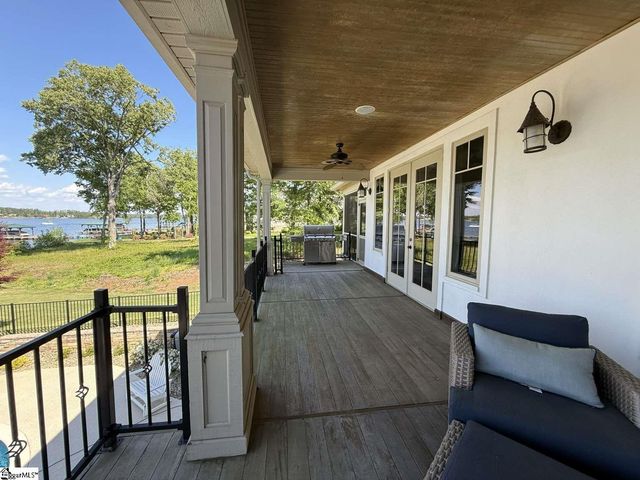 406 Commonwealth Drive, Ninety Six, SC 29666