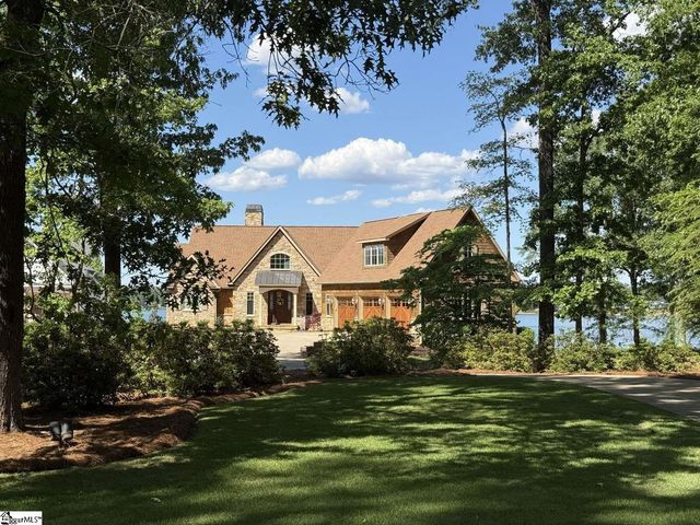 406 Commonwealth Drive, Ninety Six, SC 29666