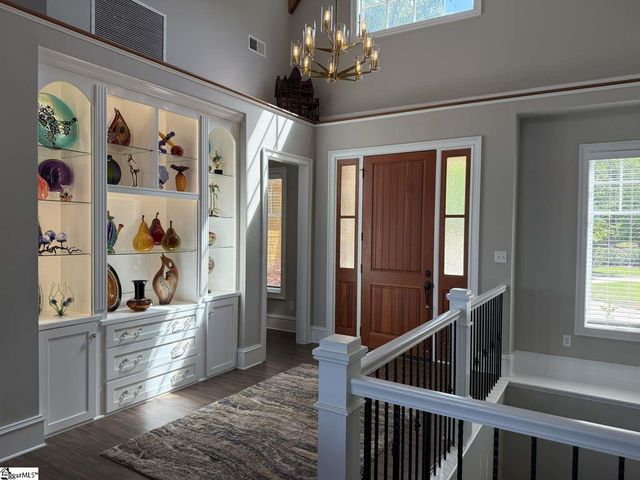 406 Commonwealth Drive, Ninety Six, SC 29666
