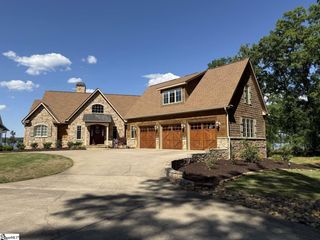 406 Commonwealth Drive, Ninety Six, SC 29666