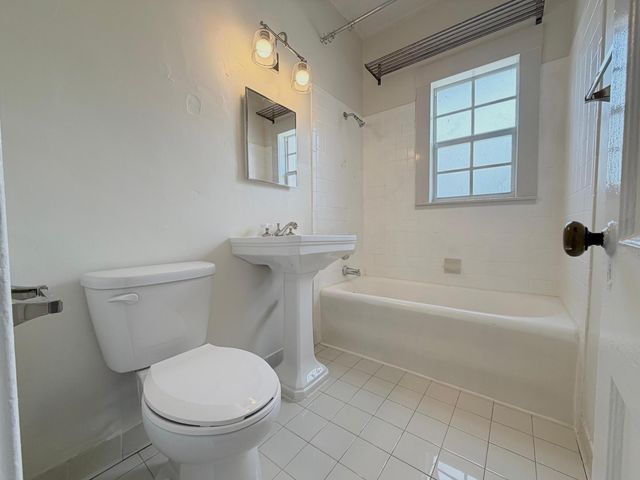 623 Park Place 1, West Palm Beach, FL 33401