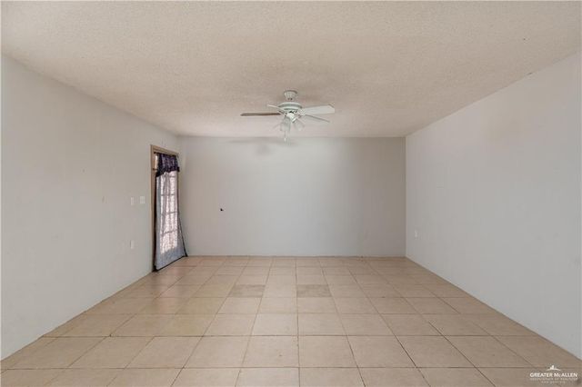 933 E 4th Street, Roma, TX 78584