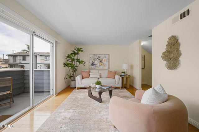 408 S Santa Anita 10, Arcadia, CA 91006