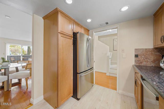 408 S Santa Anita 10, Arcadia, CA 91006