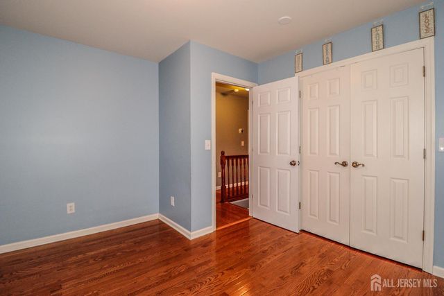 134 Atlantic Street, Menlo Park Terrace, NJ 08840