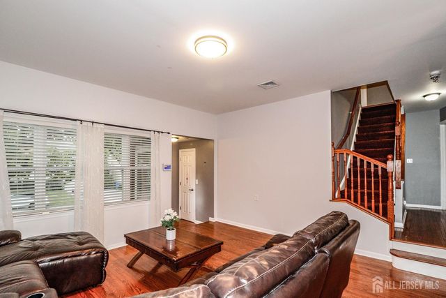 134 Atlantic Street, Menlo Park Terrace, NJ 08840