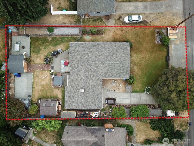 2346 SW 339th Street, Federal Way, WA 98023