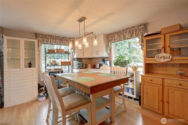 2346 SW 339th Street, Federal Way, WA 98023