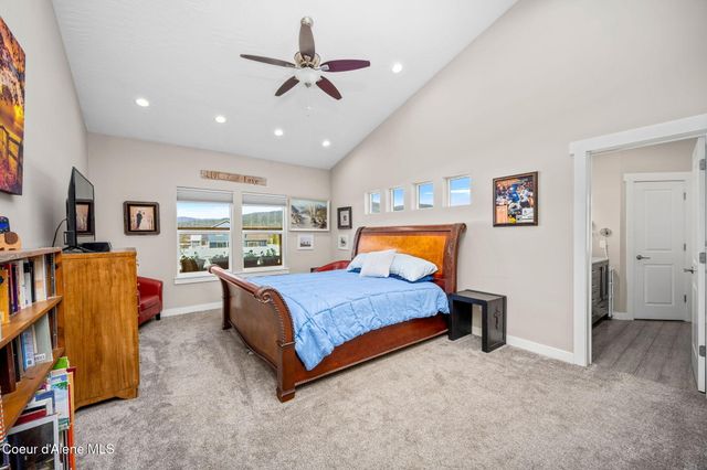 13395 N SHIMMERING CT, Rathdrum, ID 83858