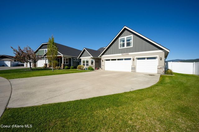 13395 N SHIMMERING CT, Rathdrum, ID 83858