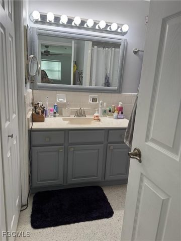 1685 N Hermitage RD, Fort Myers, FL 33919