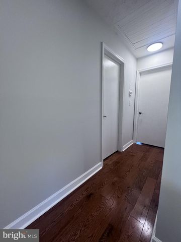 5825 LAMONT DR, New Carrollton, MD 20784