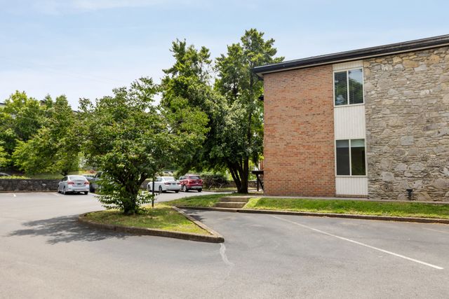 2601 Hillsboro Pike Apt A4, Nashville, TN 37212