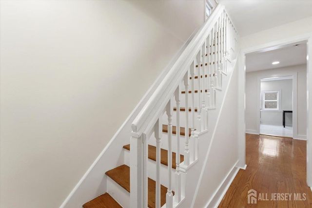 16 Steiner Place, North Plainfield, NJ 07060