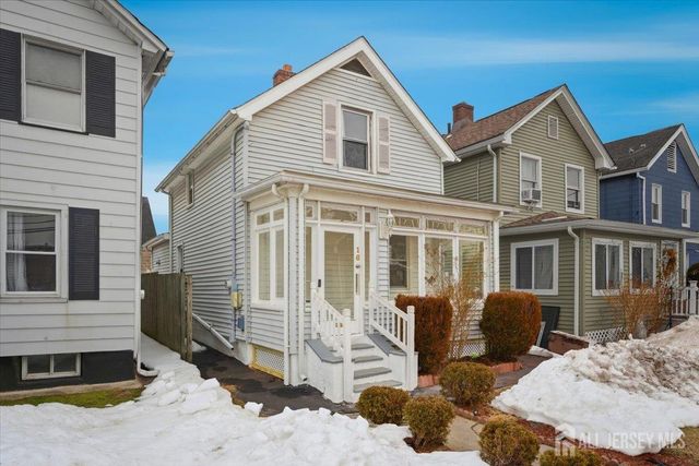 16 Steiner Place, North Plainfield, NJ 07060