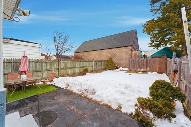 16 Steiner Place, North Plainfield, NJ 07060