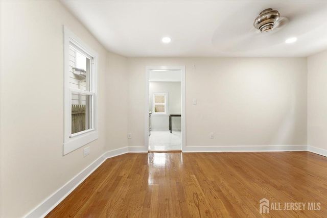 16 Steiner Place, North Plainfield, NJ 07060