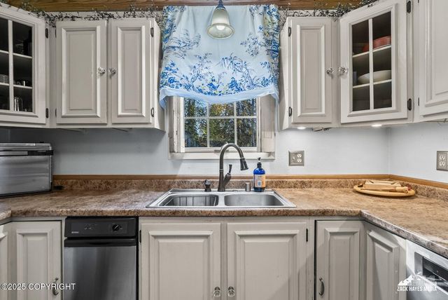 4346 Rendezvous Circle, Anchorage, AK 99504