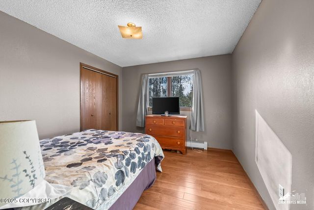 4346 Rendezvous Circle, Anchorage, AK 99504