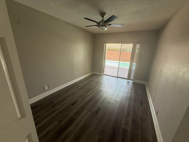 7823 NW 40TH Street, Coral Springs, FL 33065