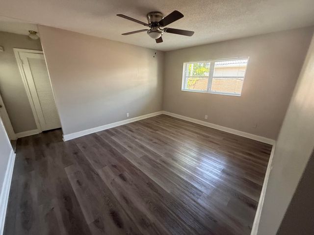 7823 NW 40TH Street, Coral Springs, FL 33065