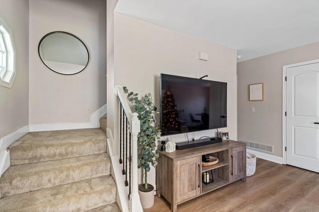 8442 Arlen Drive, Blacklick, OH 43004