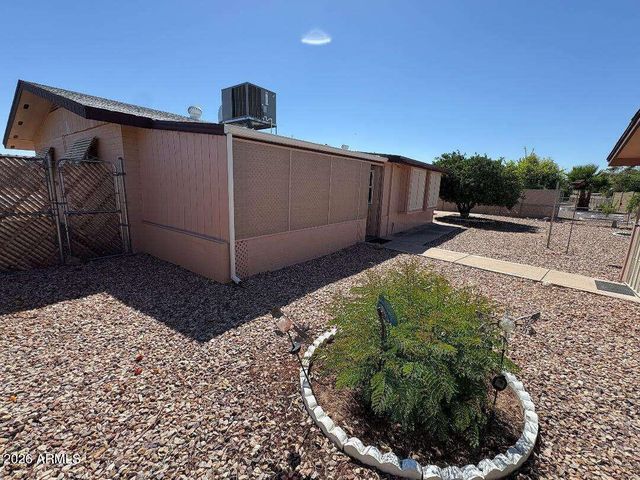 6730 E EL PASO Street, Mesa, AZ 85205