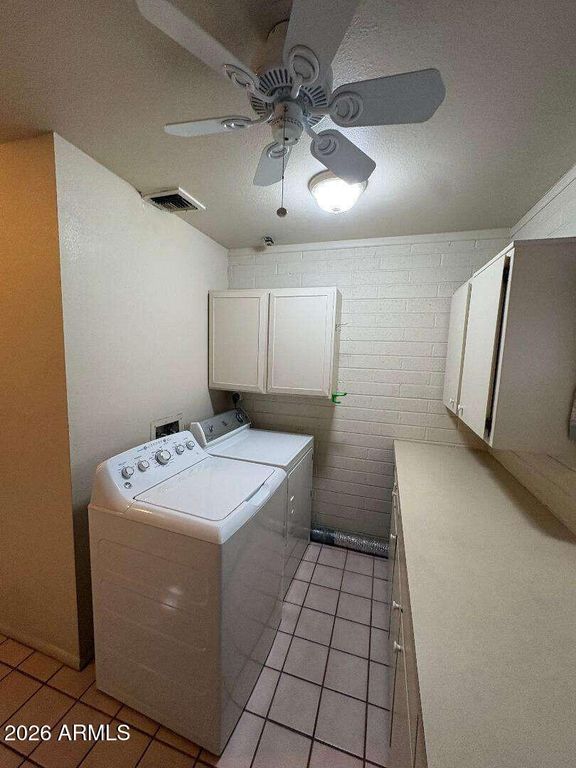 Image 12 of property listing at 6730 E EL PASO Street, Mesa, AZ 85205