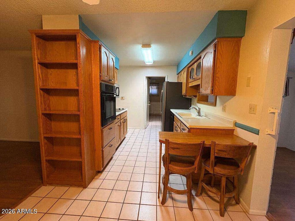 Image 4 of property listing at 6730 E EL PASO Street, Mesa, AZ 85205