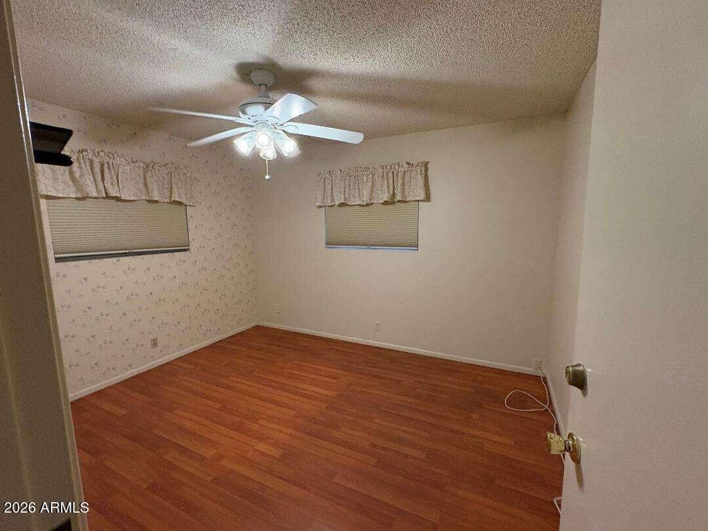Image 8 of property listing at 6730 E EL PASO Street, Mesa, AZ 85205