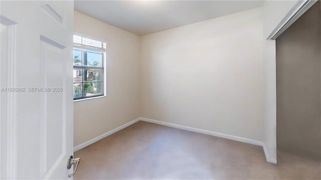 3218 SE 5th Ct, Homestead, FL 33033