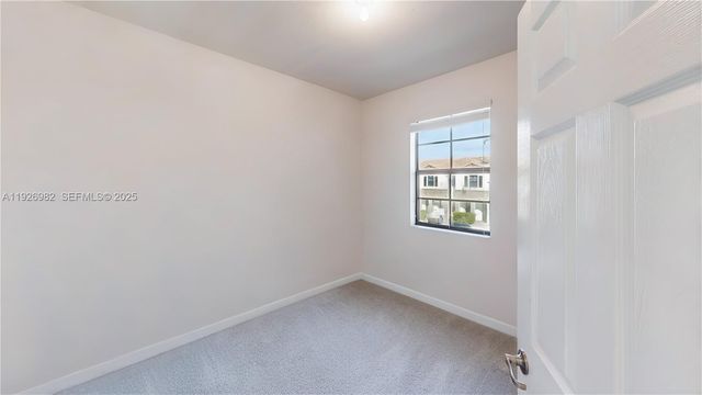 3218 SE 5th Ct, Homestead, FL 33033