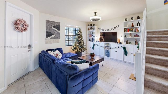 3218 SE 5th Ct, Homestead, FL 33033