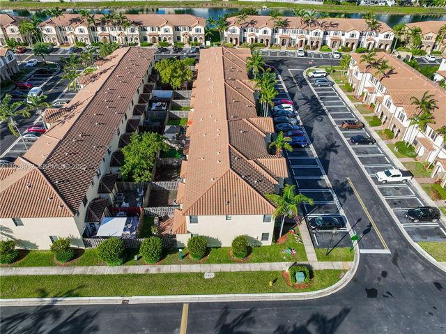 3218 SE 5th Ct, Homestead, FL 33033