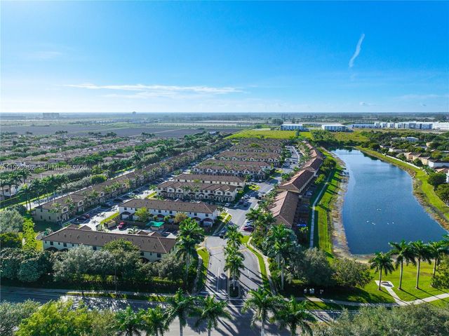 3218 SE 5th Ct, Homestead, FL 33033