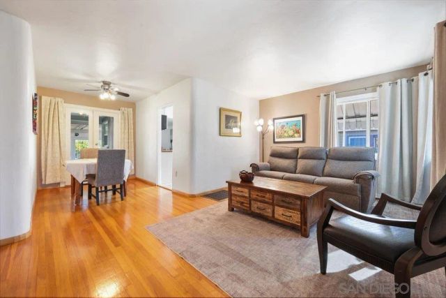 4605 Pomona Ave, La Mesa, CA 91942