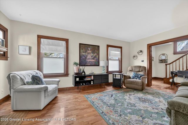 528 Riley Street, Lansing, MI 48910