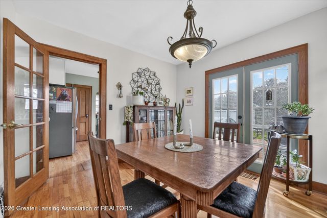 528 Riley Street, Lansing, MI 48910