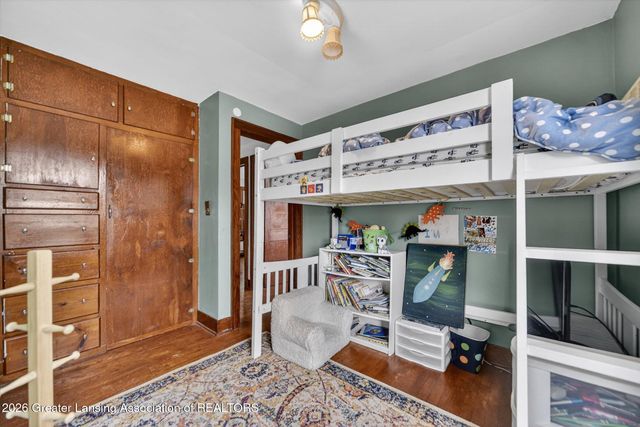 528 Riley Street, Lansing, MI 48910