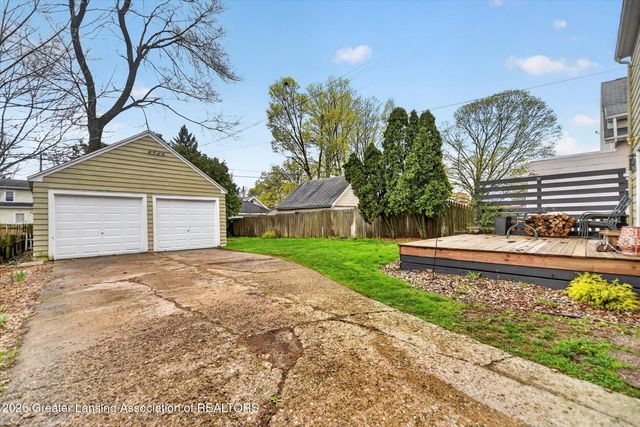 528 Riley Street, Lansing, MI 48910