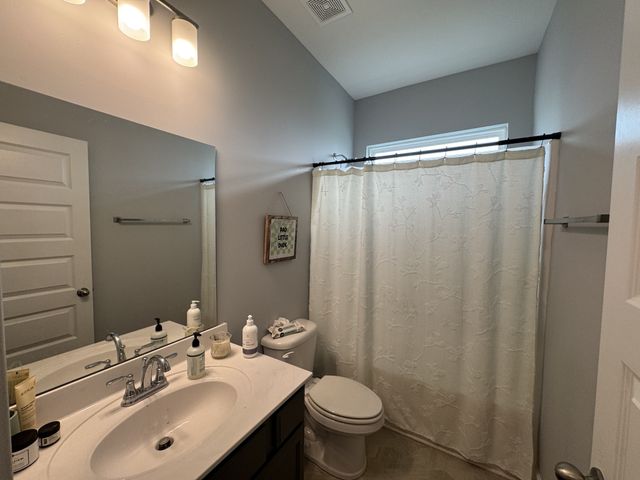 310 Windyhill St, Murfreesboro, TN 37129