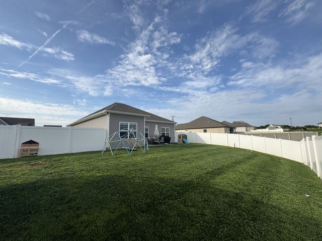 310 Windyhill St, Murfreesboro, TN 37129