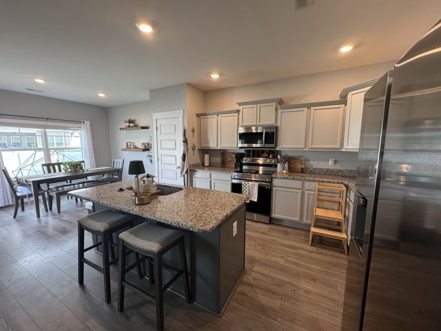 310 Windyhill St, Murfreesboro, TN 37129